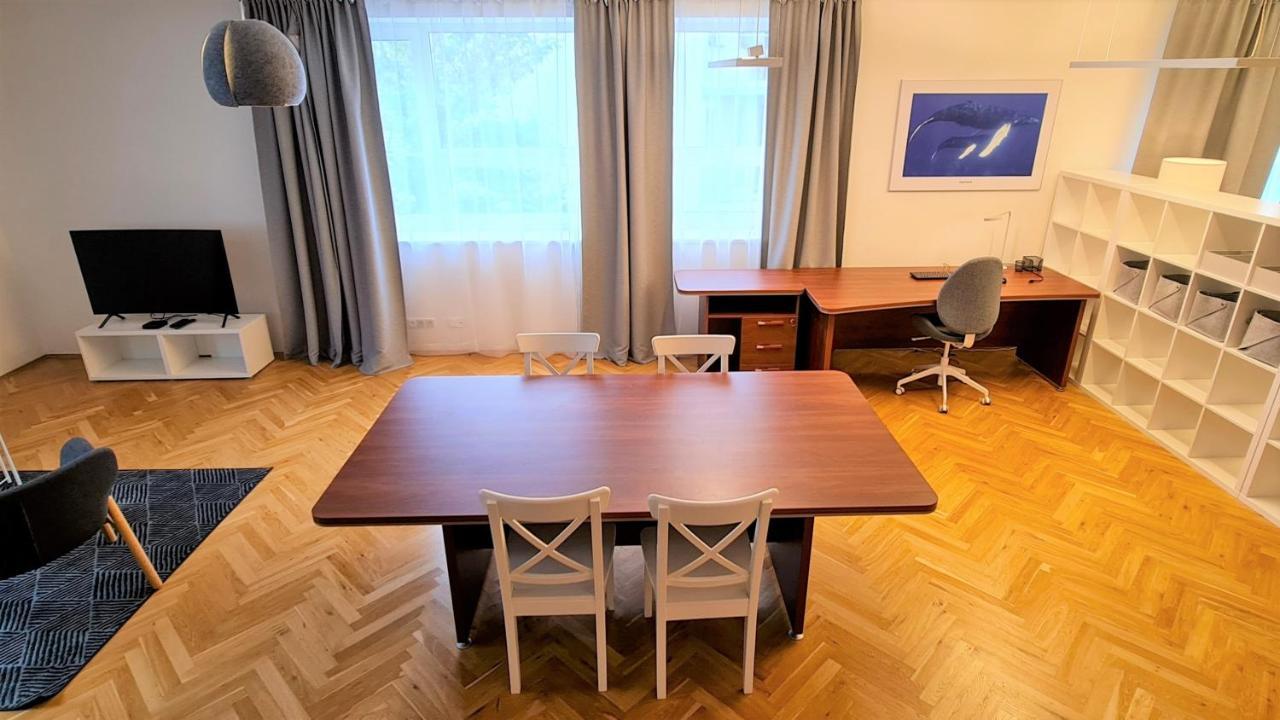 Veleslavin Apartments Πράγα Εξωτερικό φωτογραφία